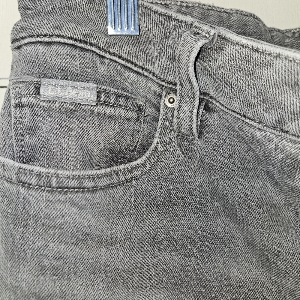 L.L. Bean Women's Gray Washed Straight-Leg Jeans - Picture 2 of 7